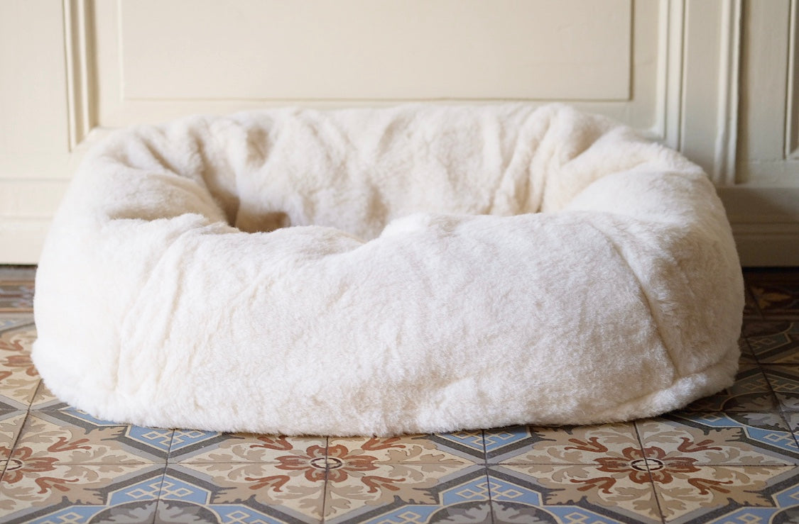 Alpaca Dream Dog Bed Nugget Nielsen